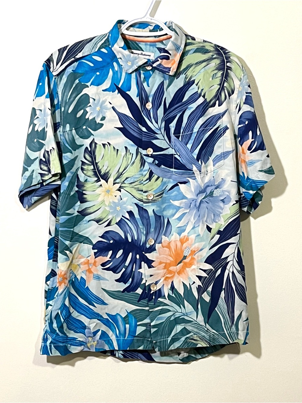 Y2K Tommy Bahama Button Up Men's Medium Blue Floral Silk Hawaiian Shirt
